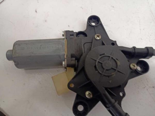 LEVE VITRE AVANT DROIT MERCEDES VITO W639 2003-2015 - Vue 4